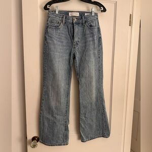 Denim Forum Marianne mid-loose Flare jeans